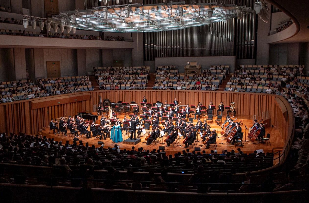 国家大剧院两天两场,北京交响乐团上演“红色传承”庆祝建党103周年音乐会