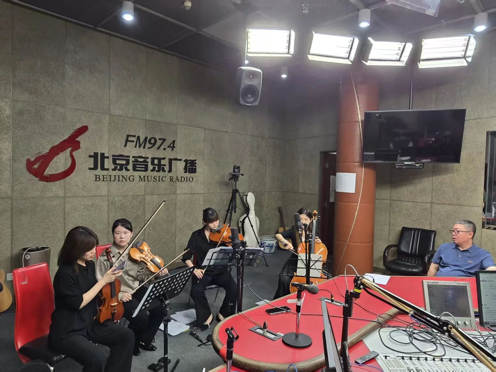 微信图片_2025-09-09_085302_327.jpg 微信图片_2025-09-09_085302_327.jpg